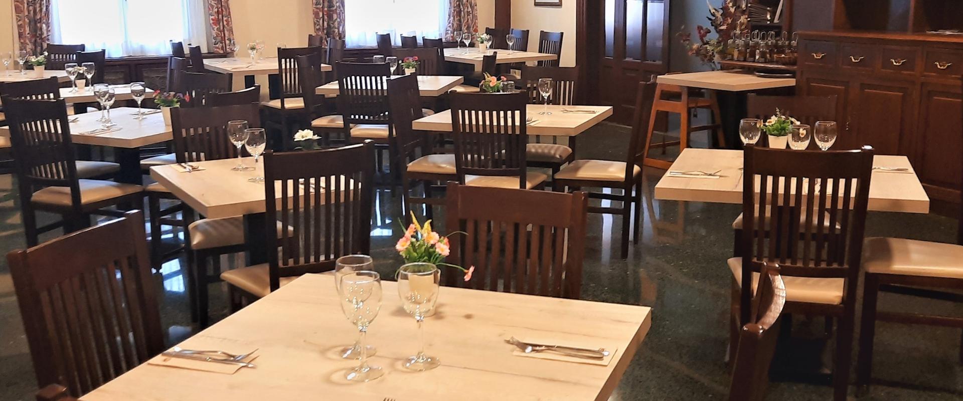 Hotel con Restaurante