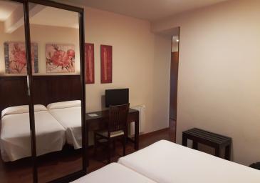 Chambre Quadruple (Lit Superposé)